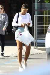 Nicole Murphy - Stepped Out At Rite Aid In Beverly Hills 10-21-2024 (2)