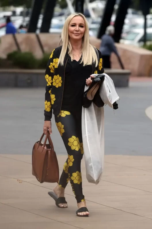 Shannon Beador - Floral Print Style In Ontario 10-17-2024 (6)